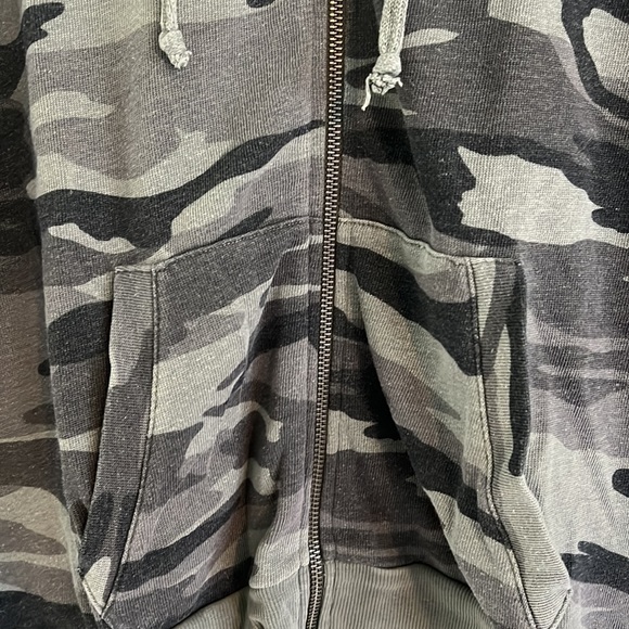 Splendid camo cotton hoodie, sz L - Picture 3 of 5